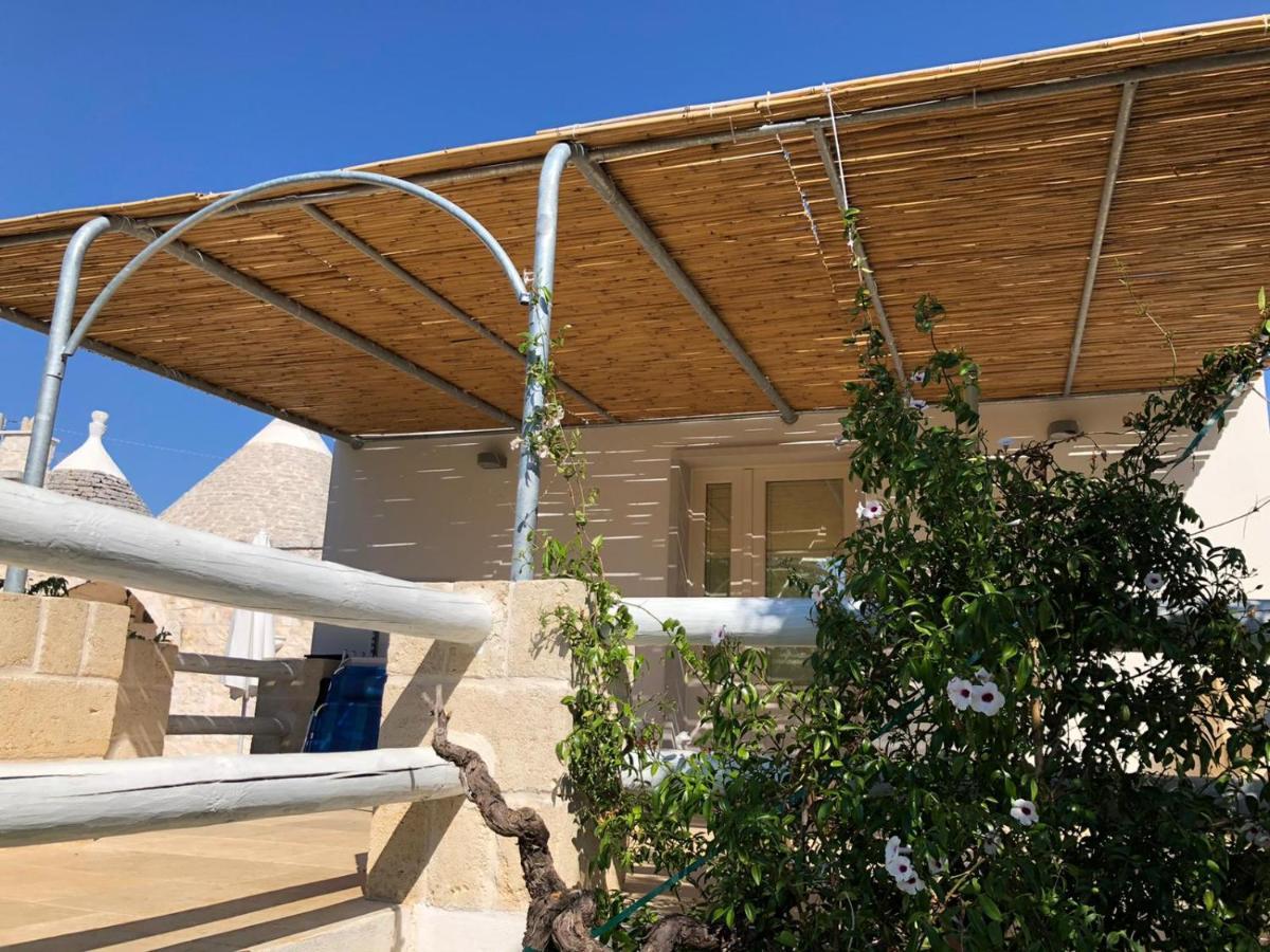 I Trulli Di Mario Villa ชิสแตร์นีโน ภายนอก รูปภาพ