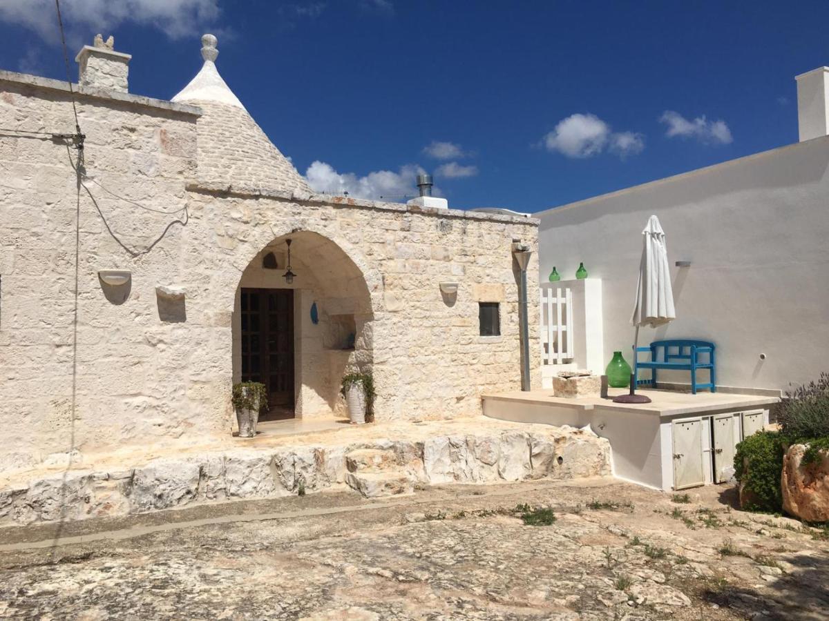 I Trulli Di Mario Villa ชิสแตร์นีโน ภายนอก รูปภาพ