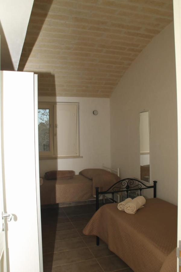 I Trulli Di Mario Villa ชิสแตร์นีโน ภายนอก รูปภาพ