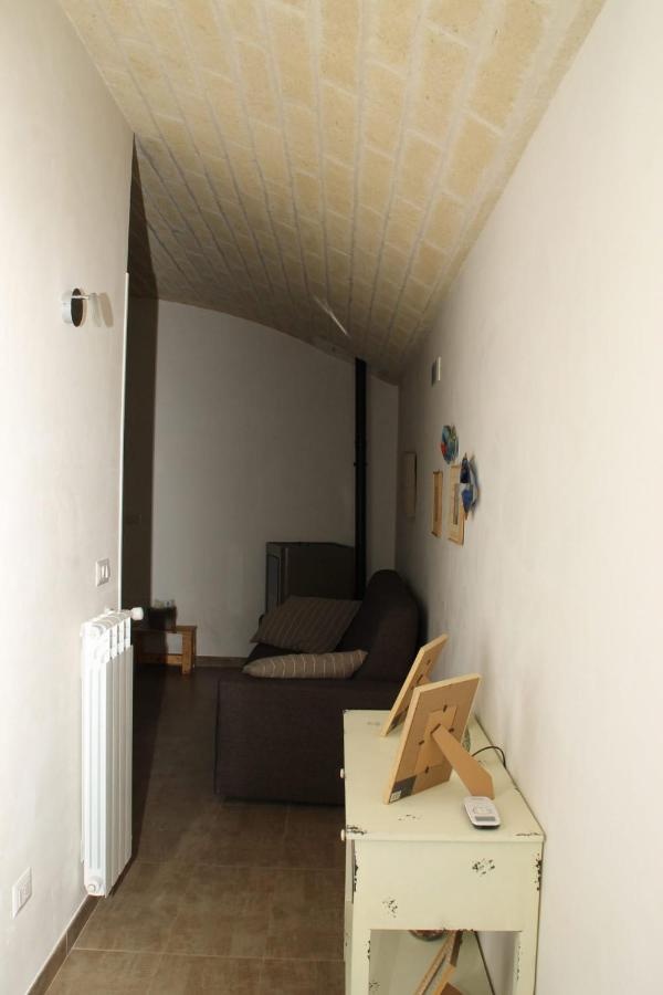 I Trulli Di Mario Villa ชิสแตร์นีโน ภายนอก รูปภาพ