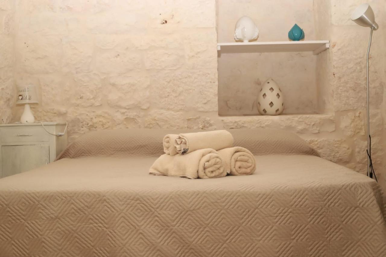 I Trulli Di Mario Villa ชิสแตร์นีโน ภายนอก รูปภาพ